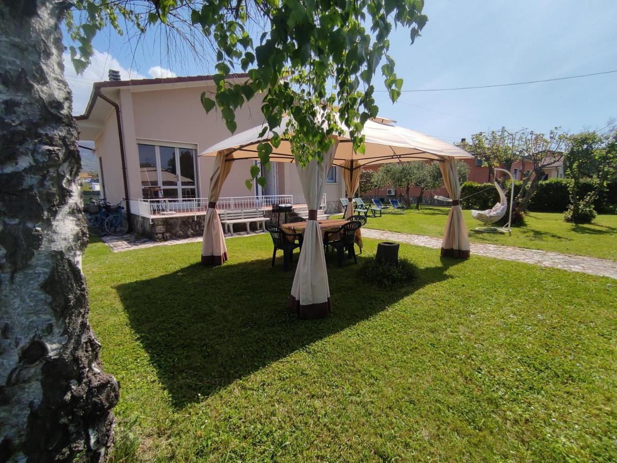 Bed and Breakfast La Mimosa Chic Pietrasanta Esterno foto