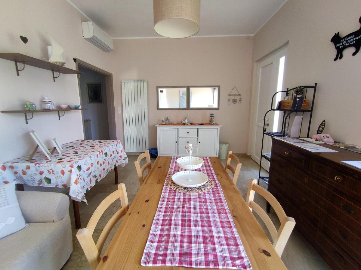 Bed and Breakfast La Mimosa Chic Pietrasanta Esterno foto